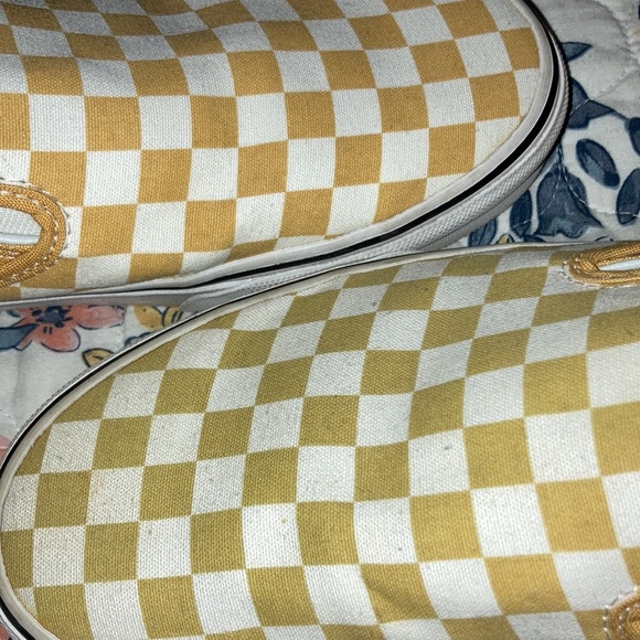 Yellow and white checkered vans. Men’s size 10 - Picture 4 of 6